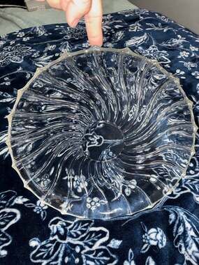 Vintage Colony Swirl 11” clear glass bowl or serving plate